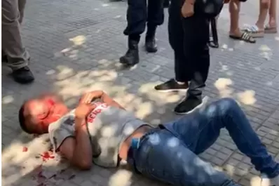 Barrio Norte: vecinos atacaron a un joven que habría intentado robar un celular