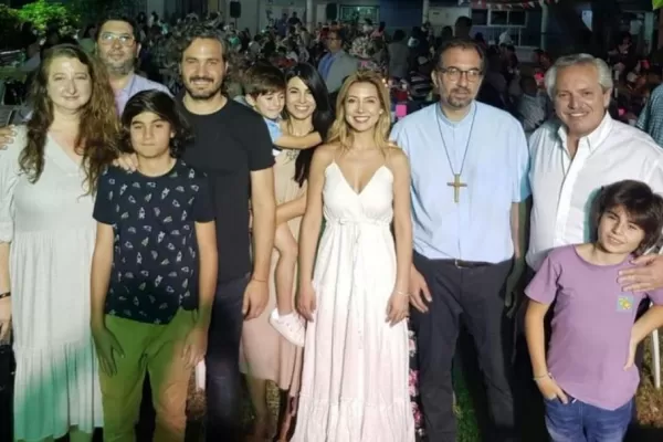 “Hay que tenderle una mano a los que sufren”, dijo el Presidente en su mensaje