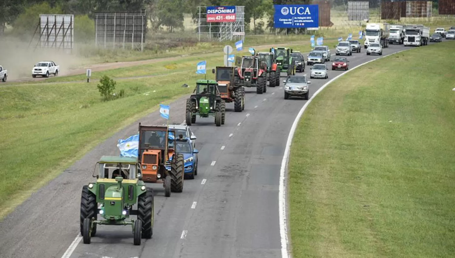 Con un tractorazo, el campo empieza a movilizarse contra las retenciones