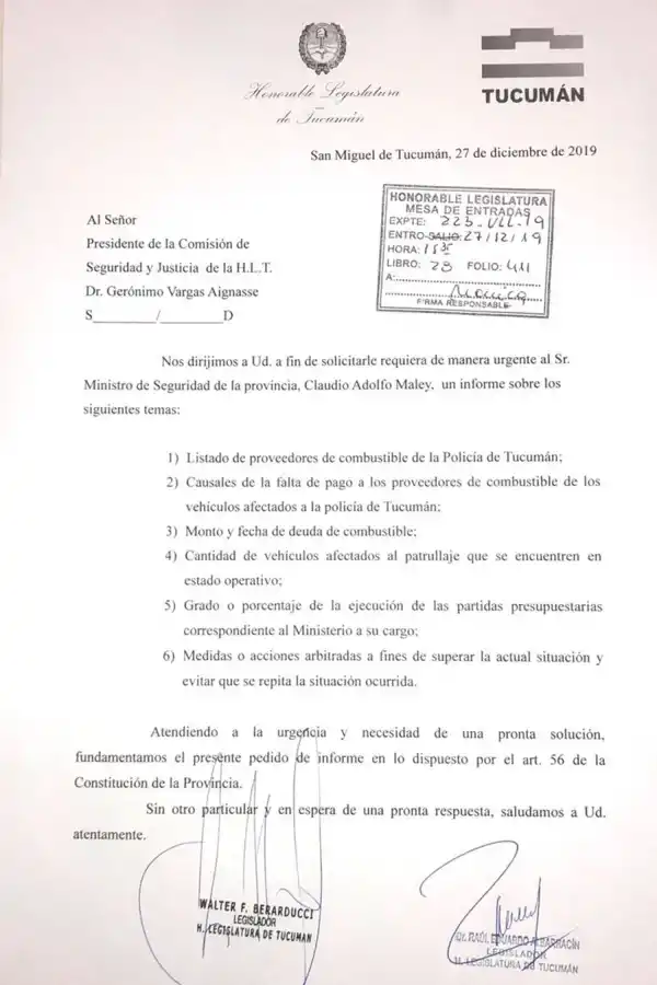 Legisladores quieren saber cómo se manejan los fondos destinados a combustible para la Policía