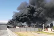 Video: incendio en un depósito de Banda del Río Salí