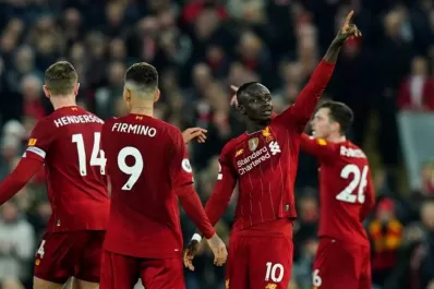 El VAR le concedió otro triunfo a Liverpool