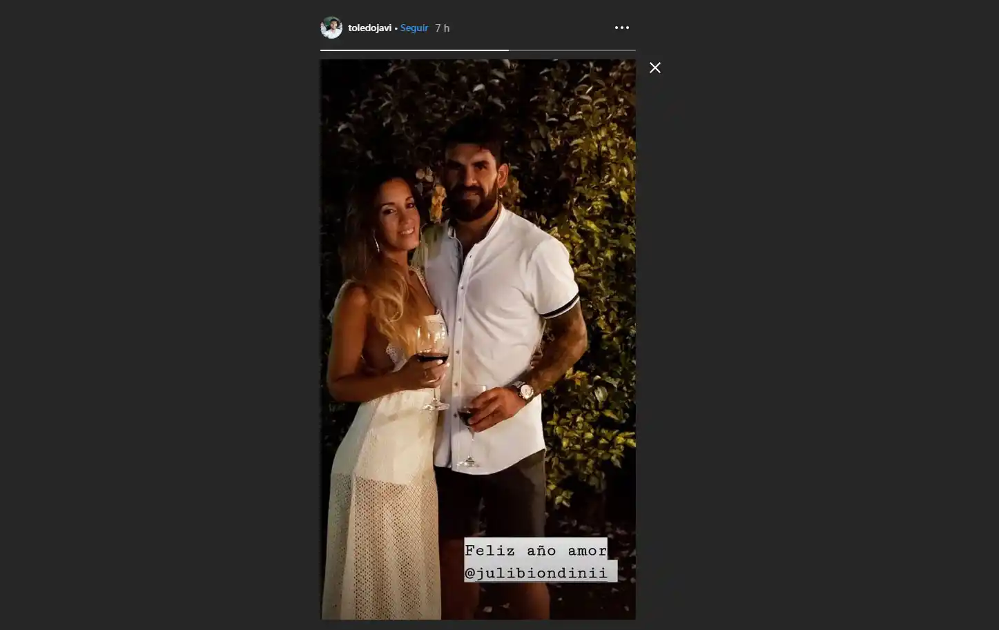 Javier Toledo, centrodelantero de Atlético, pasó la velada en familia.