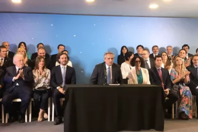 Ninguno de los miembros del Gabinete de Fernández presentó aún sus declaraciones juradas