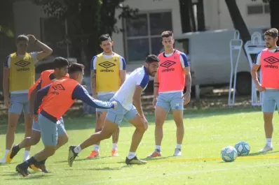 Atlético vuelve con una misión de alto nivel: debe afrontar cuatro torneos