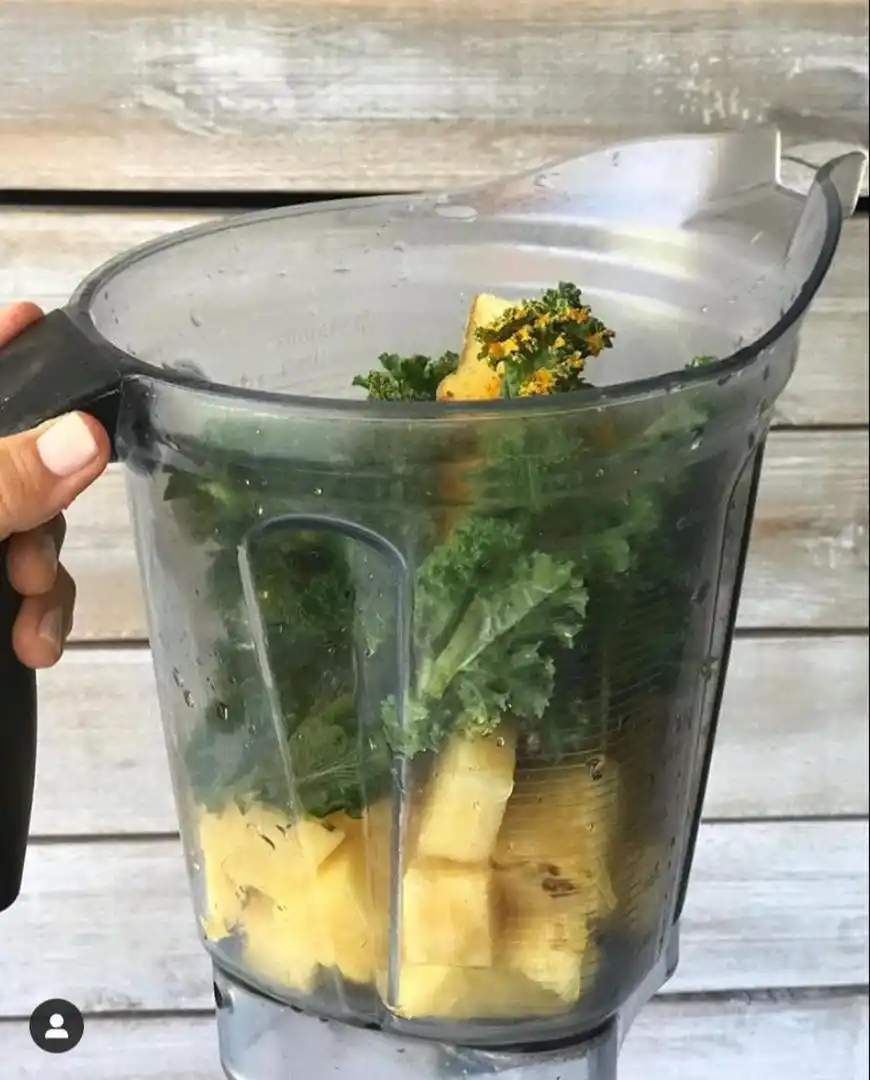 LICUAR Y FILTRAR. Esa es la clave de estos jugos que benefician la salud.  