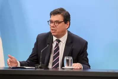 El Gobierno oficializó el aumento de $4.000 para los trabajadores del sector privado