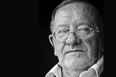“Siempre sintonizo con cuentos y relatos a partir de datos ínfimos de la realidad”