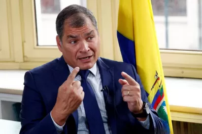 El ex presidente Correa va a juicio por presunto cobro de sobornos
