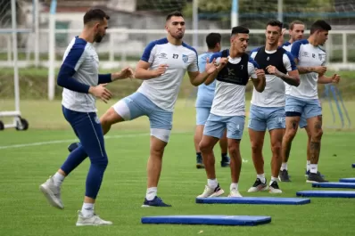 Con varios amistosos confirmados, el “Decano” no quiere distracciones