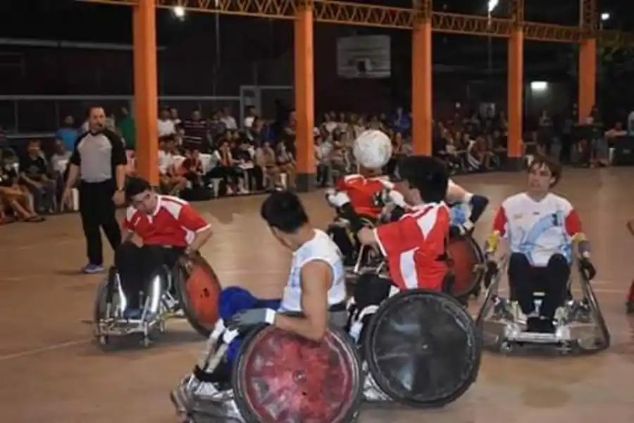 EXHIBICIÓN. El seleccionado argentino visitó la provincia hace año y medio.