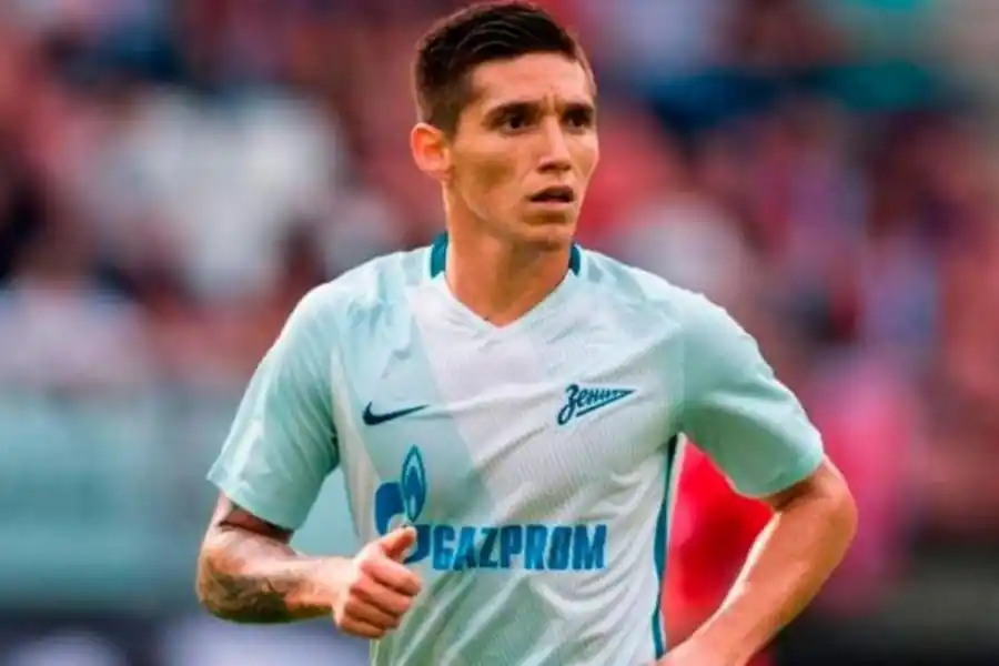 DE SELECCIÓN. Exequiel Palacios posa con Roberto Pereyra y Joaquín Correa. El famaillense se suma a los tucumanos que la “rompen” afuera. credito