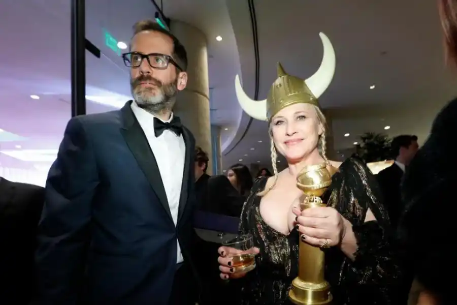 CASCO. Patricia Arquette se disfrazó de vikinga para los festejos.