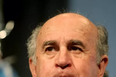 Parrilli tildó de “trucho” al peritaje de Gendarmería en el caso Nisman