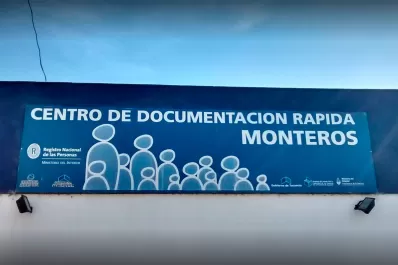 Robaron un equipo completo para hacer DNI de un Centro de Documentación Rápida