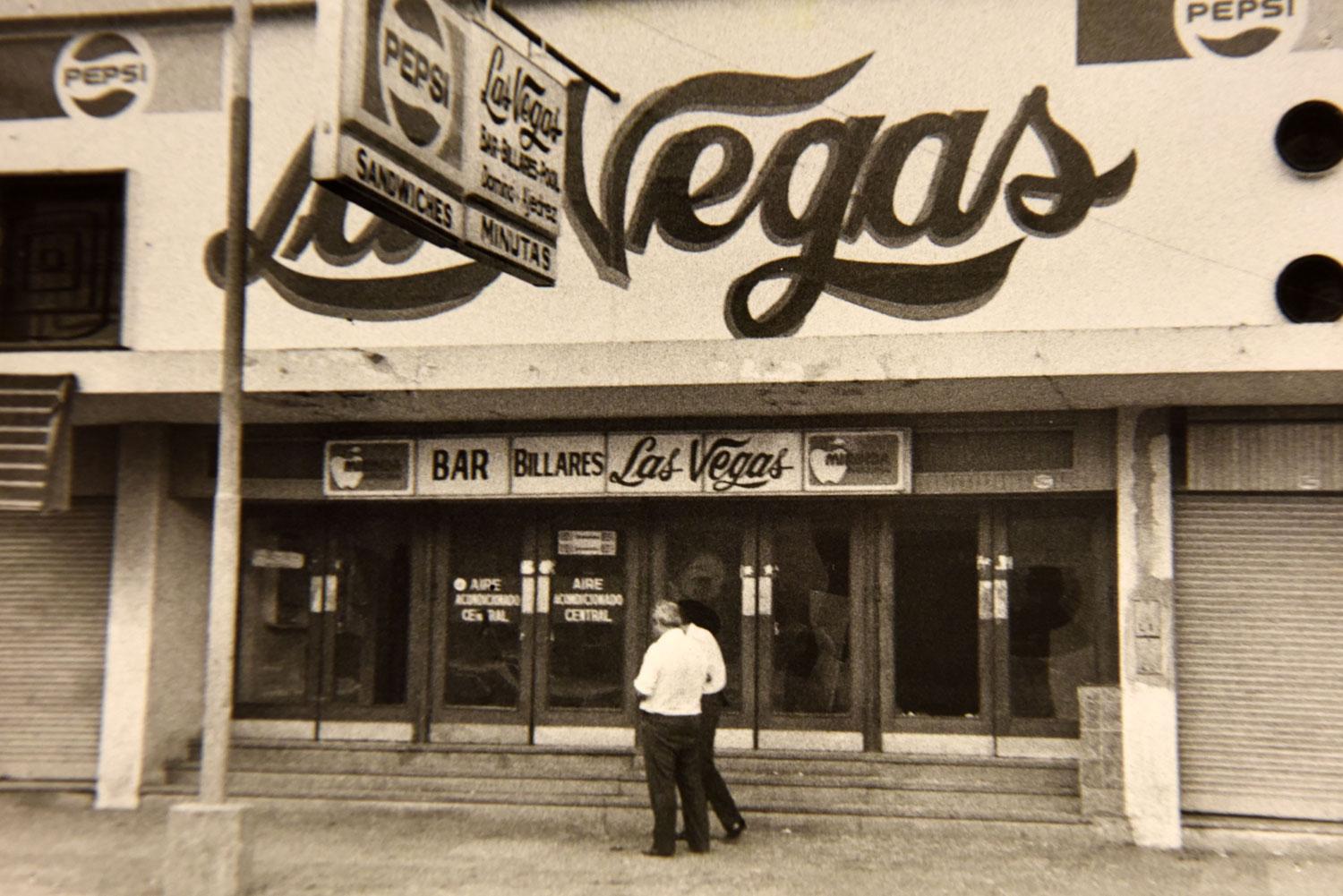 EL LUGAR. En el bar Las Vegas destruyeron maquinitas de juego.