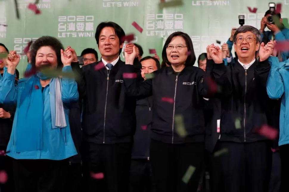 TRIUNFO. La presidenta de Taiwán Tsai Ing-wen ganó por más de 20 puntos. 
