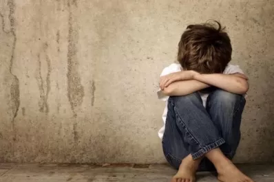 El impacto del trauma infantil en la salud mental