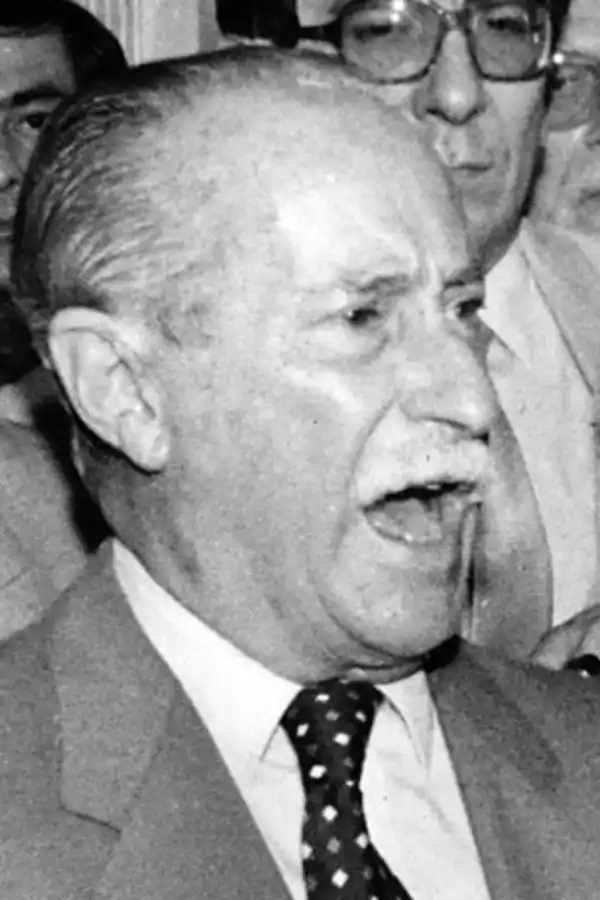 Cuál era la relación del Comando Atila con los gobernadores