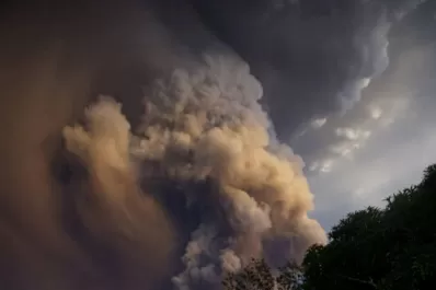 Filipinas: el amor vence  al volcán