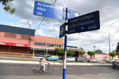 Robó, intentó escapar, los vecinos lo frenaron y lo dejaron desnudo