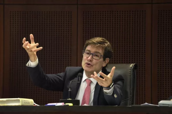 Una audiencia vertiginosa puso caras y voces a una disputa técnica y burocrática
