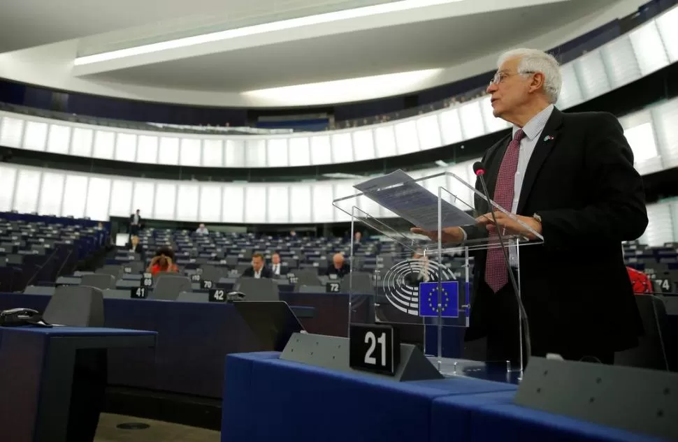 JOSEP BORREL. El alto comisionado de la Unión Europea para las Relaciones Internacionales explica la situación de Irán e Irak al Parlamento Europeo. reuters