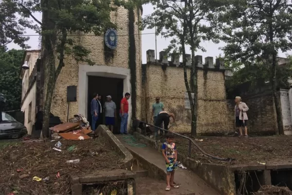 El día después de la tormenta: la comisaría del Marti Coll quedó en estado deplorable