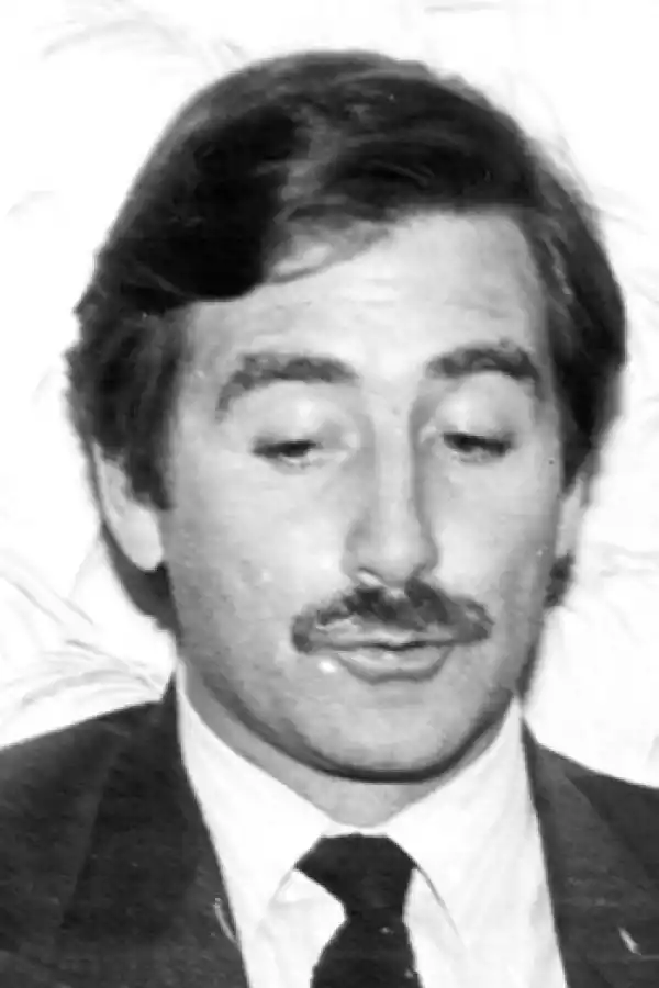 1995. El letrado finaliza su gestión como intendente de Monteros.