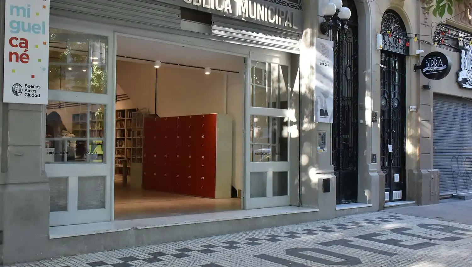 Borges y Buenos Aires: Una recorrida llena de literatura que sigue los pasos del escritor