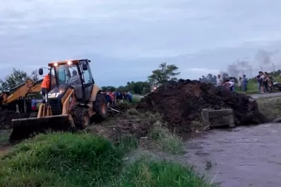 El agua que cayó en otras localidades inundó Ranchillos y cortó rutas