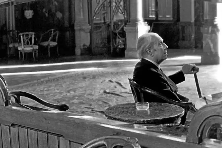 Borges y Buenos Aires: Una recorrida llena de literatura que sigue los pasos del escritor