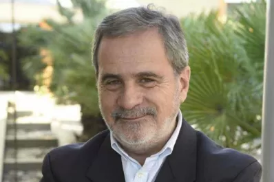 Los políticos y las vacaciones: “hoy está todo expuesto”