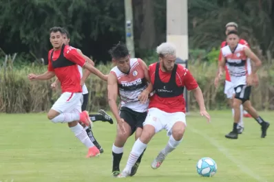 En su último día de pretemporada, San Martín cayó ante Altos Hornos Zapla