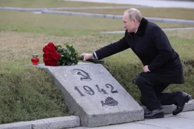 Putin va al rescate del aporte ruso para el triunfo sobre el nazismo