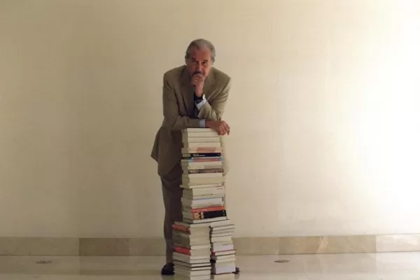 El almuerzo con Carlos Fuentes que salvó mi hermana