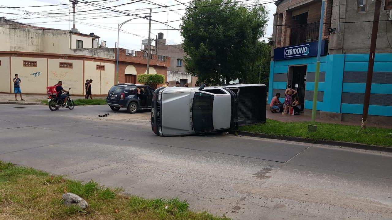 Impresionante accidente en Villa Luján
