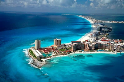 El Gobierno nacional aconseja suspender viajes de egresados