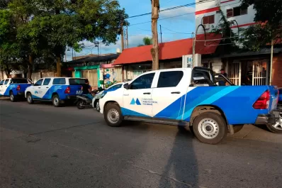 Hallan a un hombre muerto en su departamento e investigan si fue víctima de un robo