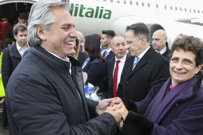 Alberto Fernández llegó a Israel en su primera gira oficial