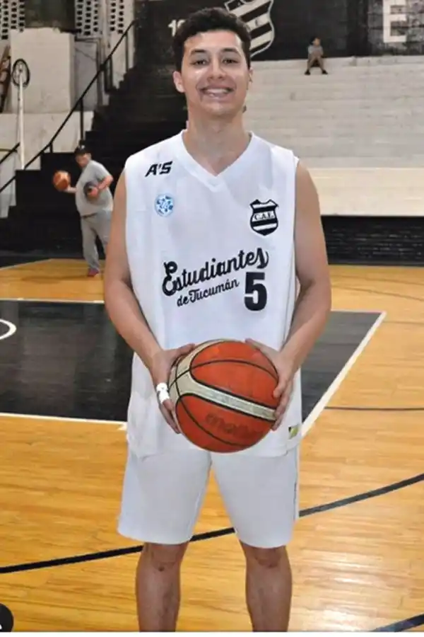 Gonzalo Alonso. Estudiantes