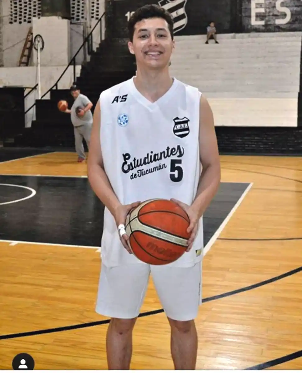 Gonzalo Alonso. Estudiantes