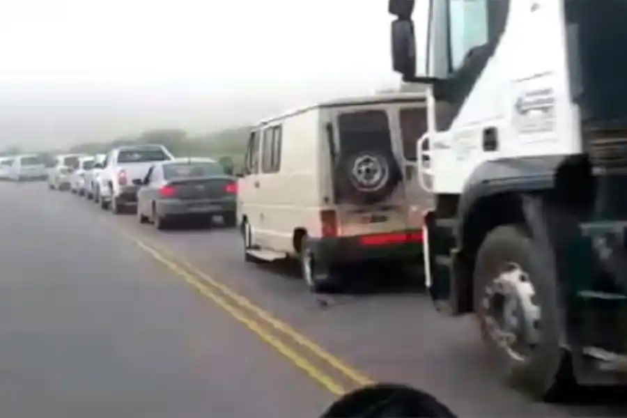 Tras la habilitación, la ruta a Tafí del Valle está saturada de vehículos