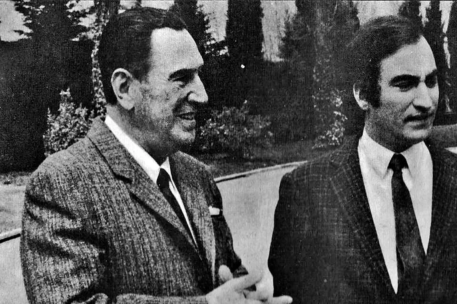 LA ENTREVISTA DE 1970. Juan Domingo Perón y el periodista y escritor tucumano, en Puerta de Hierro, Madrid.