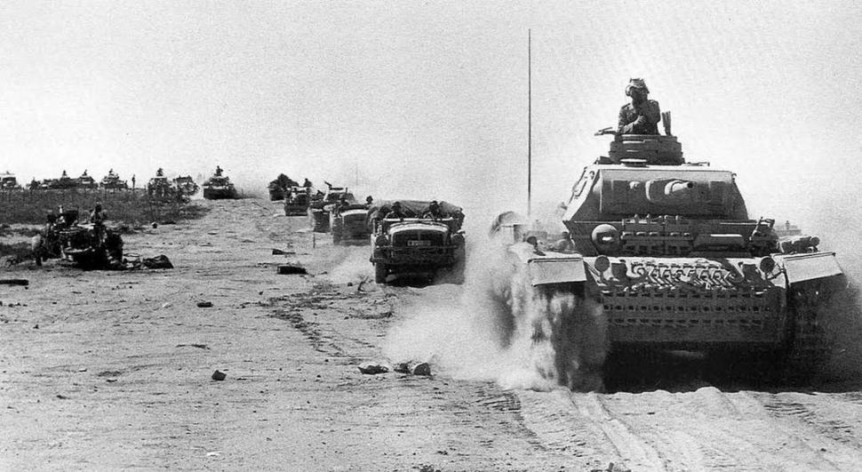 PANZERS. El Afrika Corps durante la campaña en Libia y Egipto. 