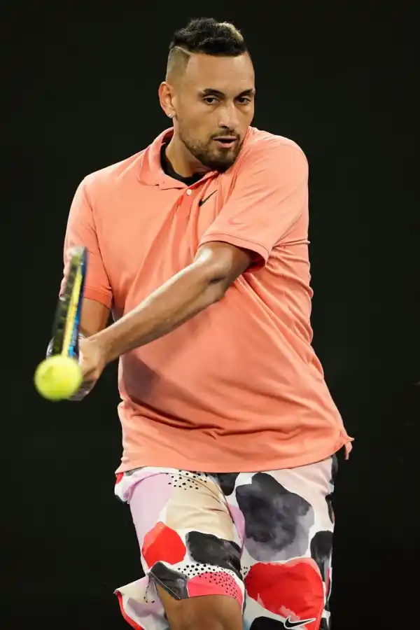 KYRGIOS. Le tomó cuatro horas y media vencer a Khachanov. fotos reuters