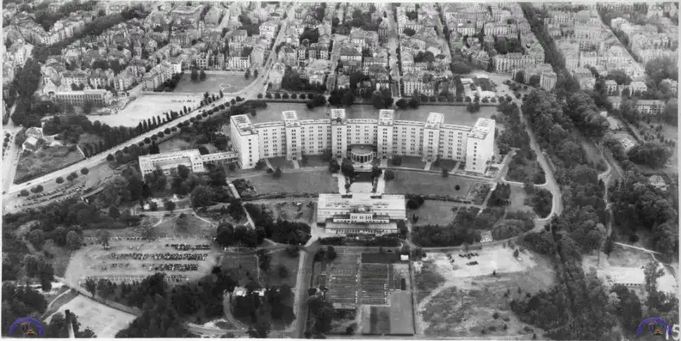 IG FARBEN. La fábrica y los campos que conformaban Auschwitz. 