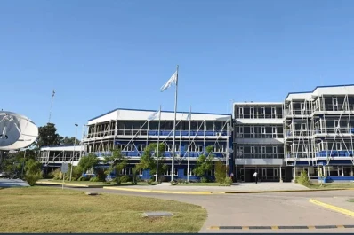 Califican de insólita la actitud de Martínez de negarse a renunciar a Arsat