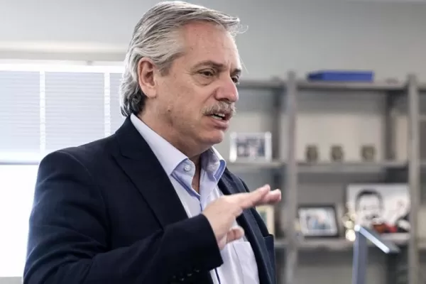 Alberto dice que es necesaria una definición rápida sobre la deuda