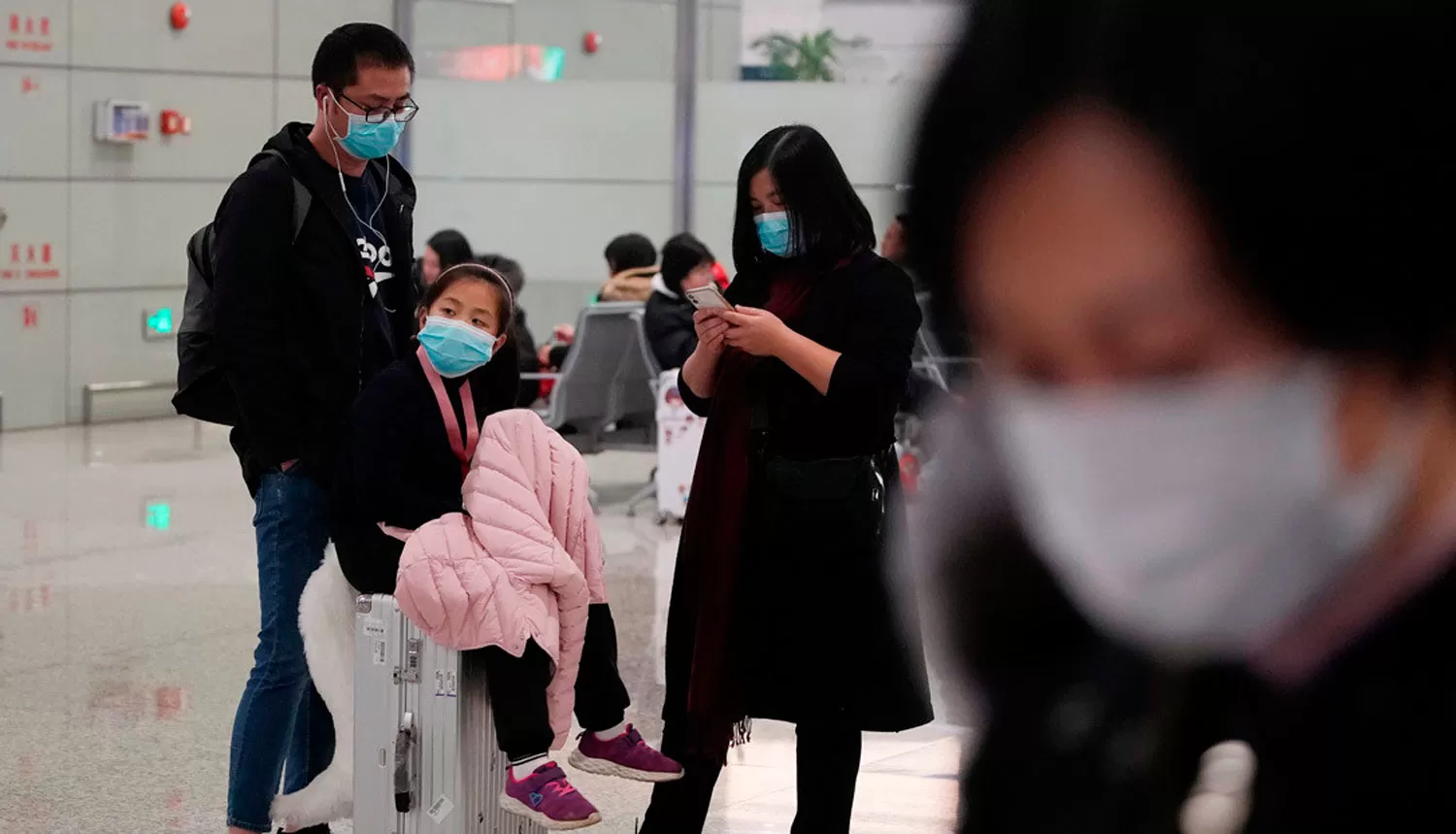 Ascienden a 132 los muertos por el coronavirus en China 